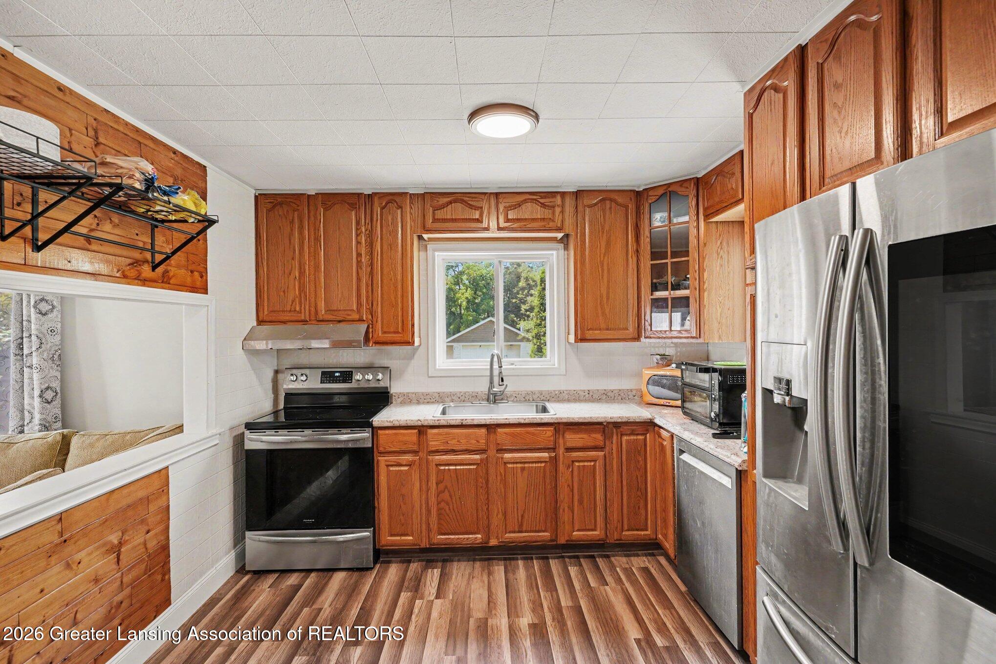 3355 East Braden Road Perry, MI 48872 - Photo 12 of 34 008_file_5752