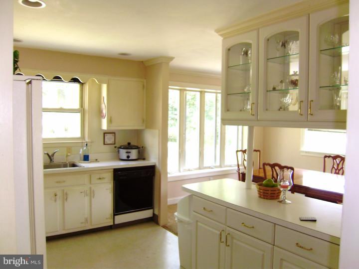 707 Mallard Road Wayne, PA 19087 - Photo 11 of 23