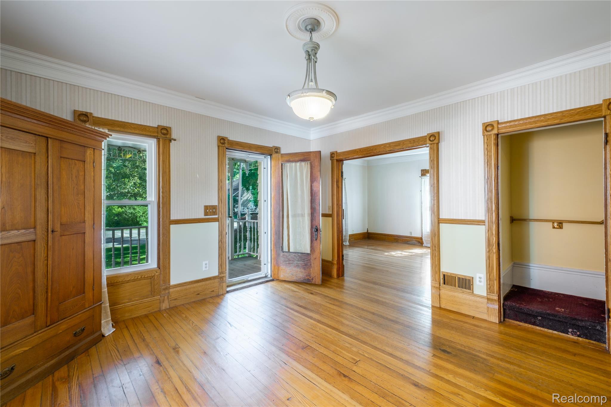 1459 West Cohoctah Road Howell, MI 48855 - Photo 3 of 31 DSCF1885-HDR.JPG