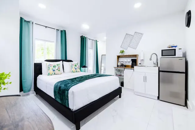 $1,800 | 411 Northwest 51st Avenue, Miami, FL 33126