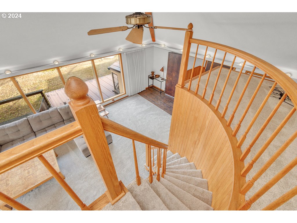 79351 Dufur Valley Road Dufur, OR 97021 - Photo 13 of 48 Gallery Image 13