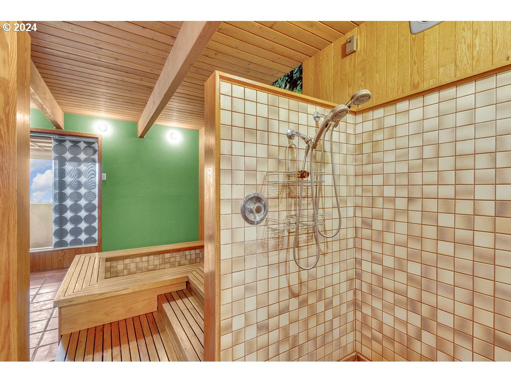 79351 Dufur Valley Road Dufur, OR 97021 - Photo 41 of 48 Gallery Image 41