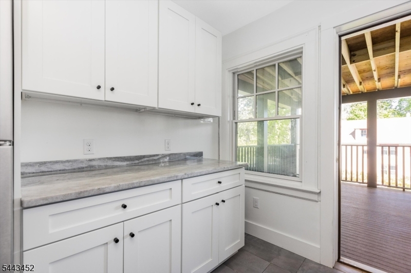 159 Forest Street, Unit 2 Montclair, NJ 07042 - Photo 11 of 27