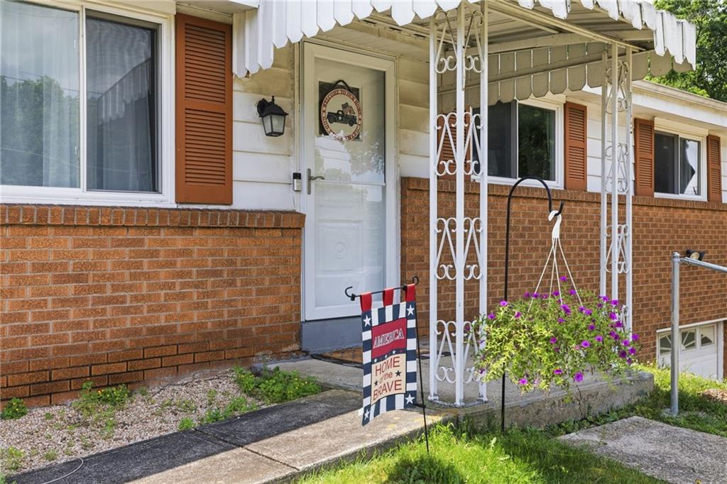 97 Fenway Road Pittsburgh, PA 15209 - Photo 4 of 37