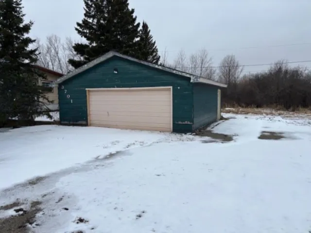 $33,000 | 3701 7th Avenue West, Hibbing, MN 55746