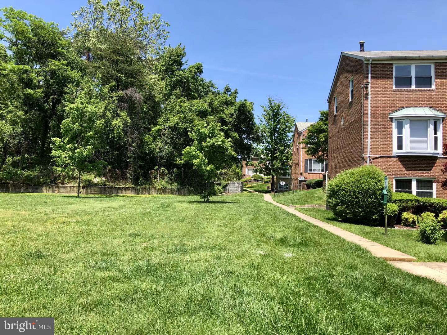 1895 Addison Road South District Heights, MD 20747 - Photo 20 of 26