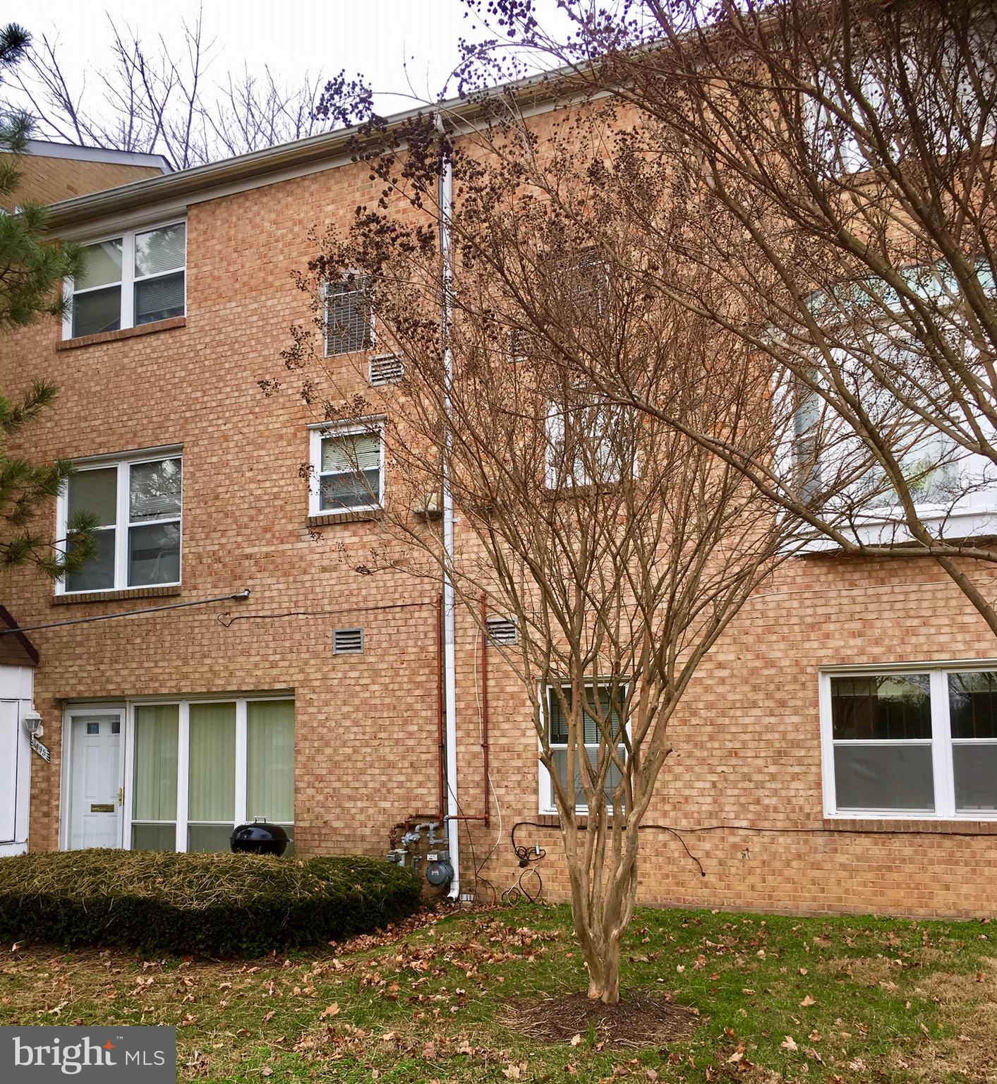 1895 Addison Road South District Heights, MD 20747 - Photo 2 of 26