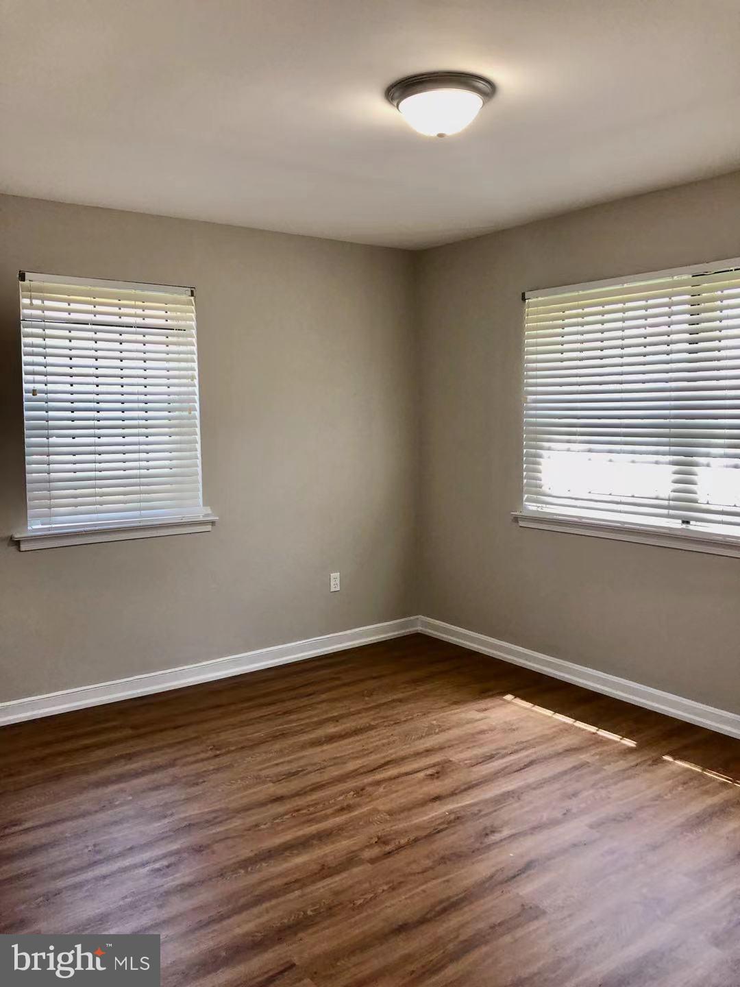 1895 Addison Road South District Heights, MD 20747 - Photo 10 of 26
