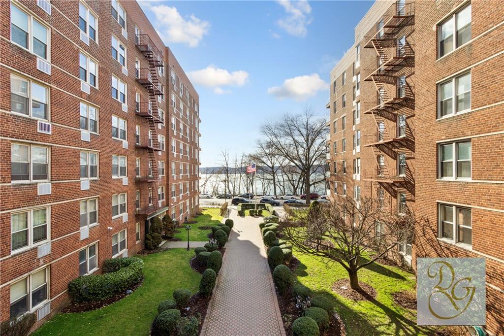 9201 Shore Road, Unit C111 Brooklyn, NY 11209 - Photo 14 of 14 Gallery Image 14