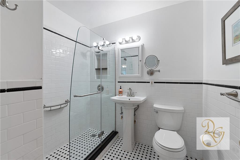 9201 Shore Road, Unit C111 Brooklyn, NY 11209 - Photo 3 of 14 Gallery Image 3