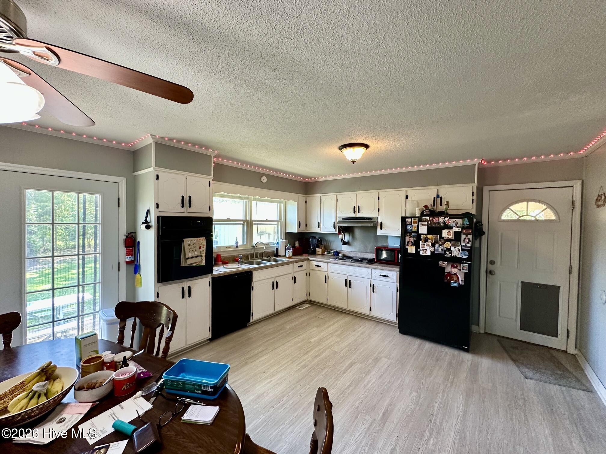 1073 Old Baker Road Maxton, NC 28364 - Photo 3 of 24
