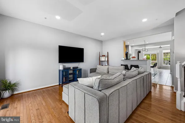 $3,500 | 1436 Pangbourne Way, Hanover, MD 21076