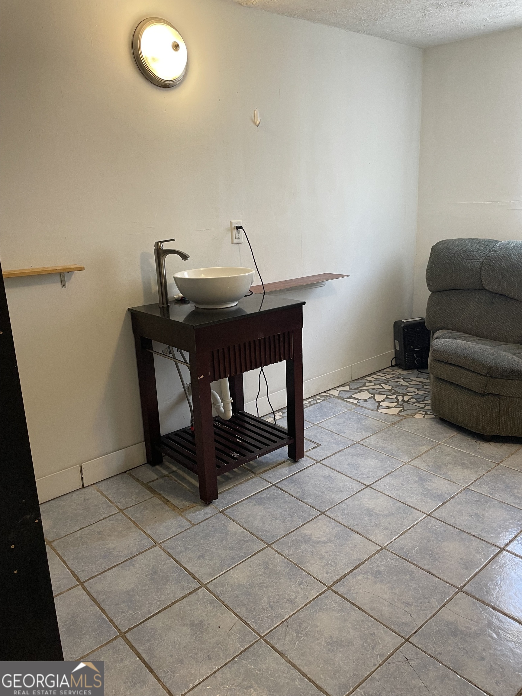 304 East 19th Street Rome, GA 30161 - Photo 13 of 15 a view of workspace with furniture