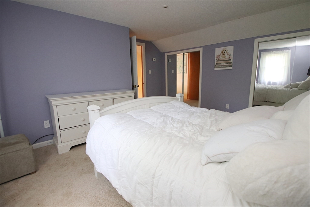 19 Juliette Road Saugus, MA 01906 - Photo 23 of 39