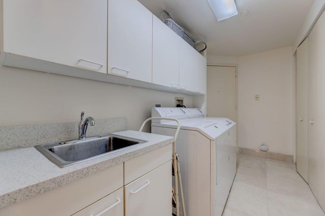 $1,255,000 | 3801 Northeast 207th Street, Unit 18CN, Aventura, FL 33180