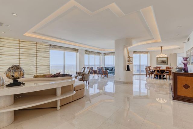 $1,255,000 | 3801 Northeast 207th Street, Unit 18CN, Aventura, FL 33180