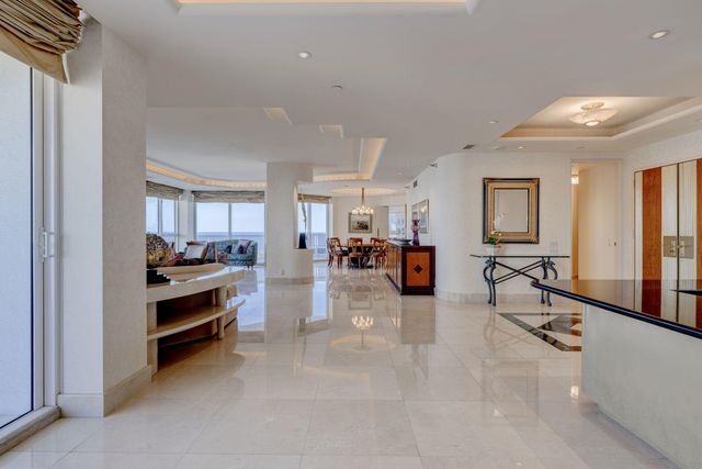 $1,255,000 | 3801 Northeast 207th Street, Unit 18CN, Aventura, FL 33180