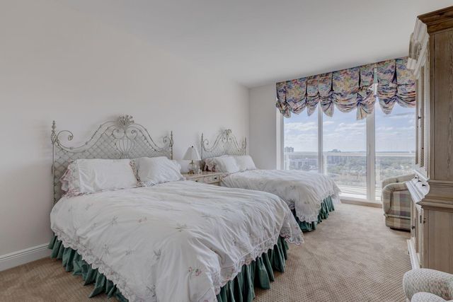 $1,255,000 | 3801 Northeast 207th Street, Unit 18CN, Aventura, FL 33180