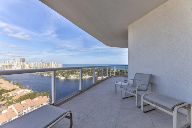 $1,255,000 | 3801 Northeast 207th Street, Unit 18CN, Aventura, FL 33180