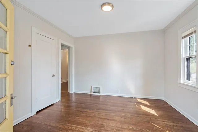 $350,000 | 2118 Tauromee Avenue, Kansas City, KS 66102