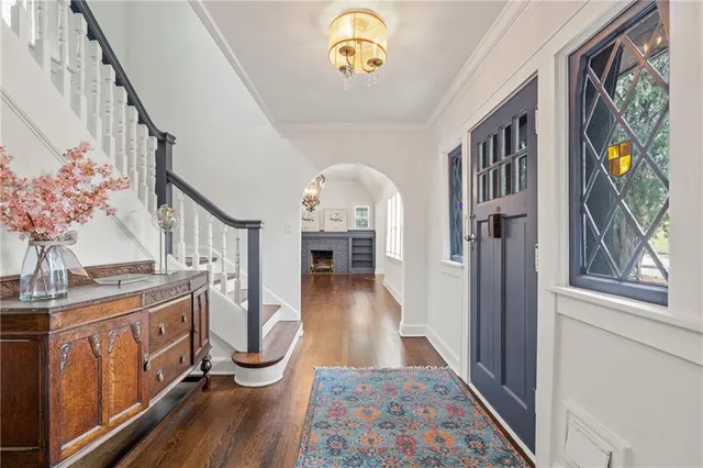 $350,000 | 2118 Tauromee Avenue, Kansas City, KS 66102