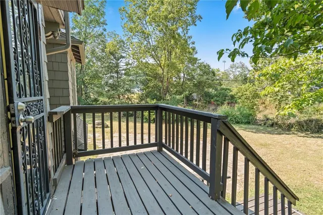 $350,000 | 2118 Tauromee Avenue, Kansas City, KS 66102