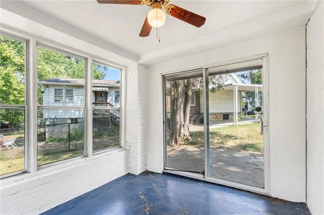 $350,000 | 2118 Tauromee Avenue, Kansas City, KS 66102