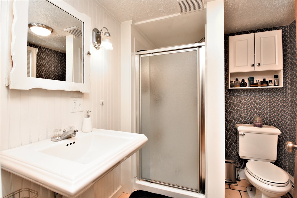 205 East Spring Street Avon, MA 02322 - Photo 12 of 23 Gallery Image 12