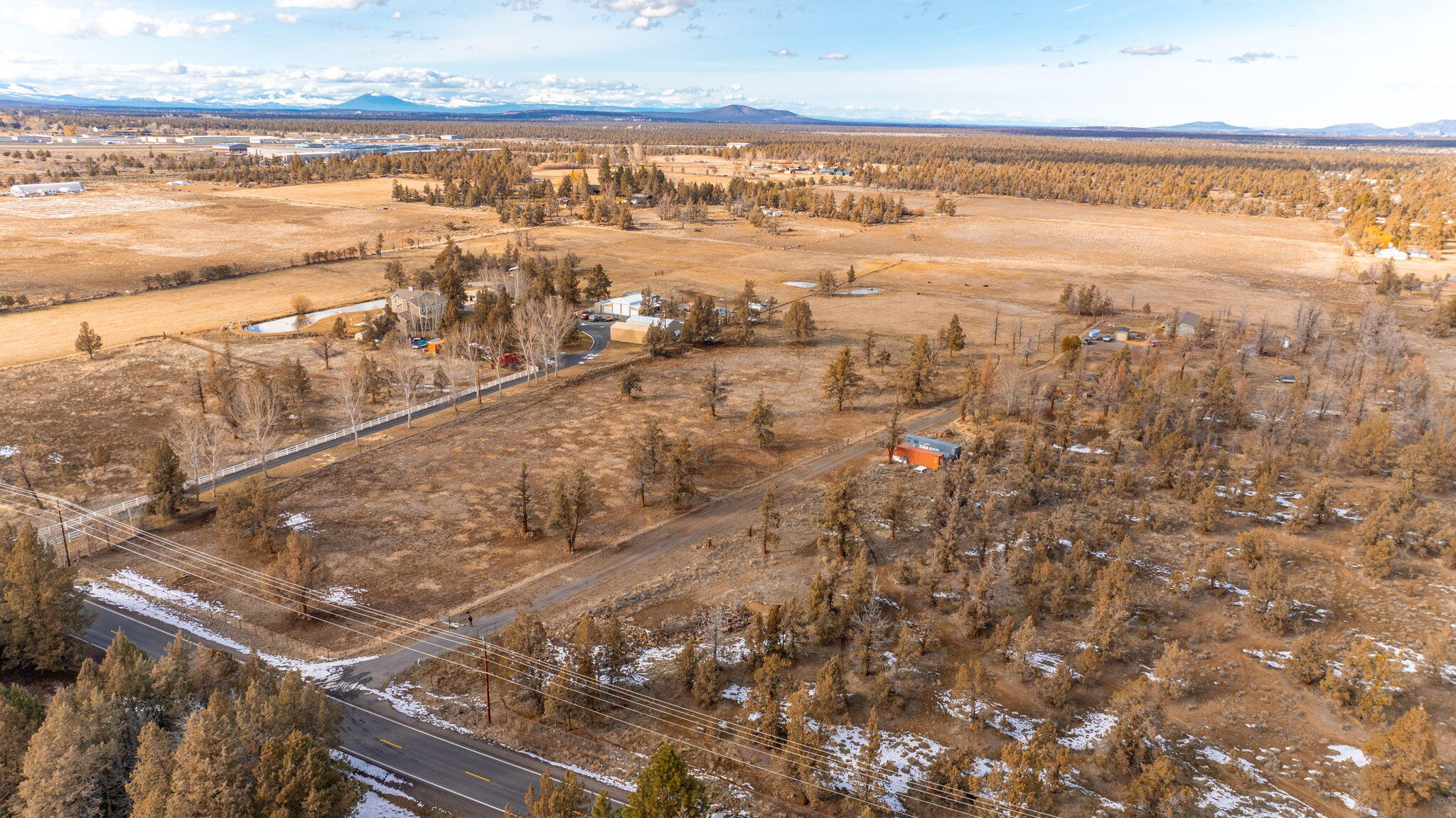 22750 Nelson Road Bend, OR 97701 - Photo 50 of 67 34-web-or-mls-Riley Visuals-15