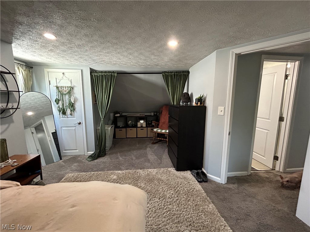 31910 Dickerson Road Willowick, OH 44095 - Photo 12 of 27 master Suite