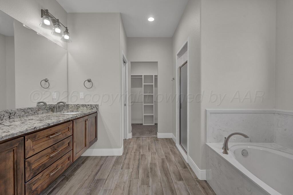 400 Desert Quail Road Canyon, TX 79015 - Photo 13 of 31 master bathroom 1