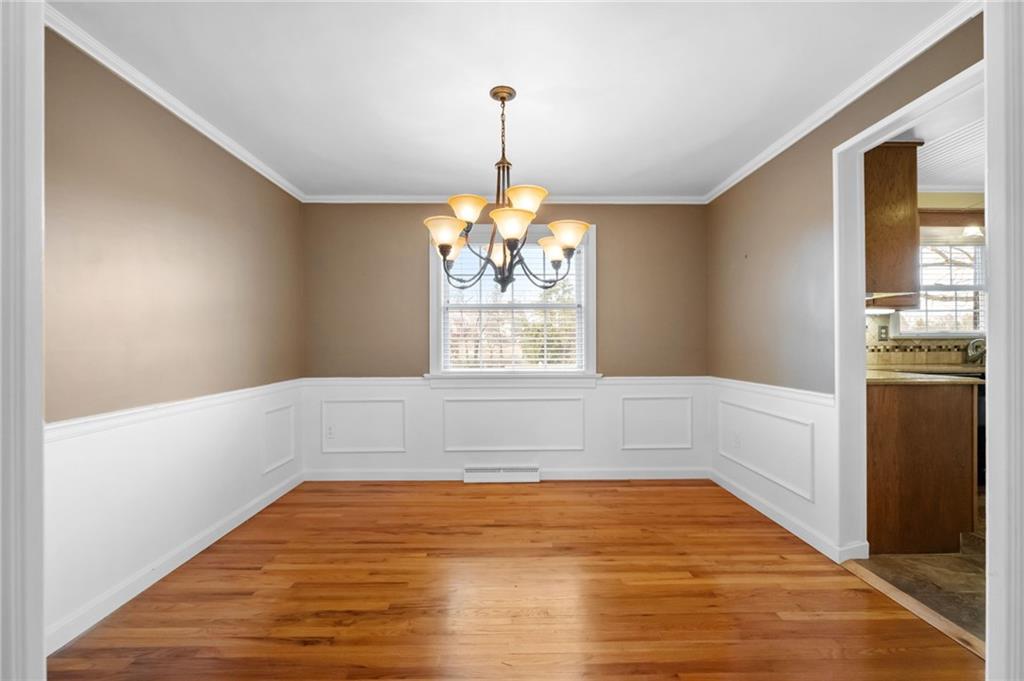 111 Lansdowne Drive Coraopolis, PA 15108 - Photo 13 of 42