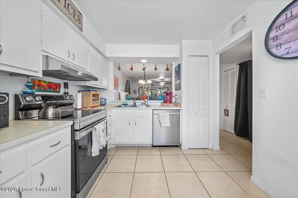 $220,000 | 2012 Grant Place, Unit 102, Melbourne, FL 32901