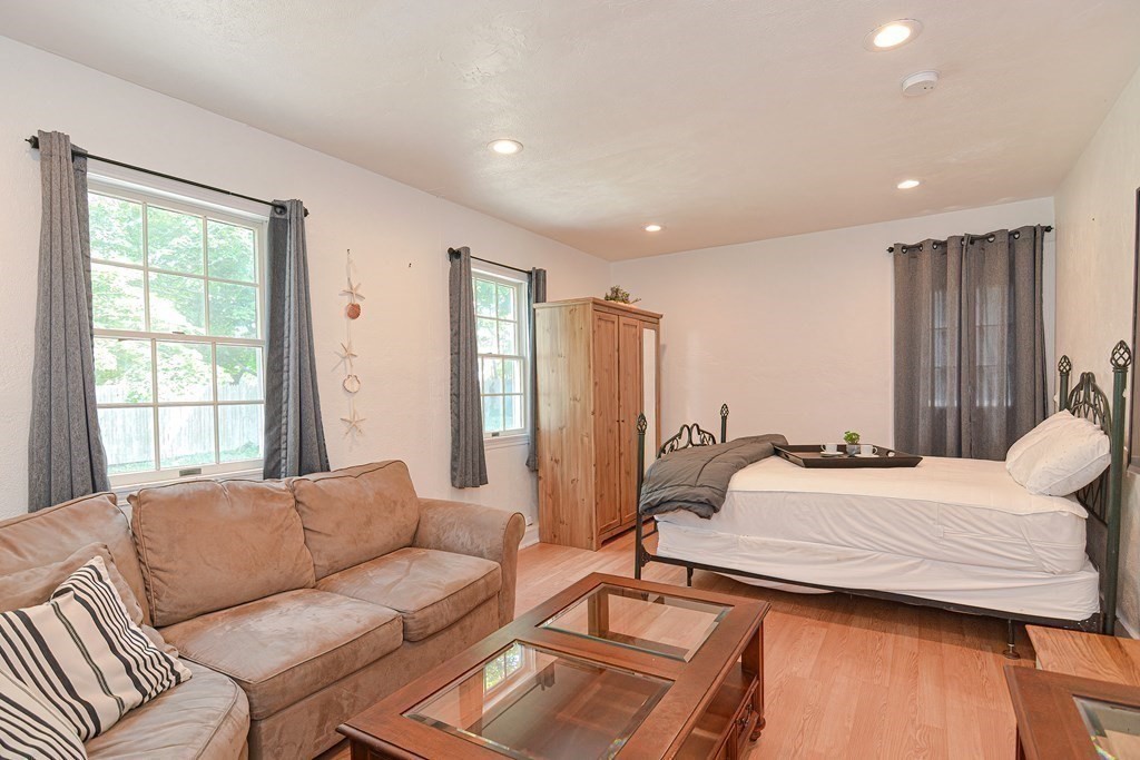 10 Elton Road Yarmouth, MA 02673 - Photo 11 of 37