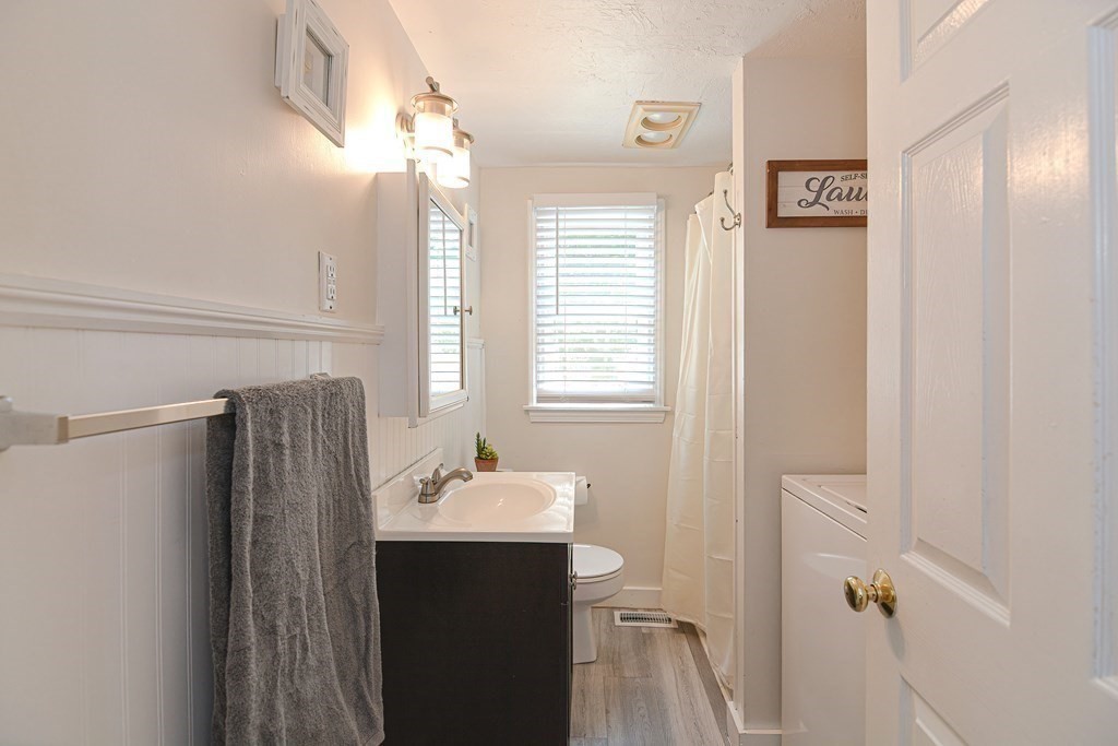 10 Elton Road Yarmouth, MA 02673 - Photo 21 of 37