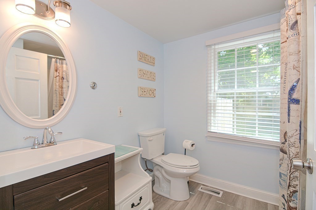 10 Elton Road Yarmouth, MA 02673 - Photo 28 of 37