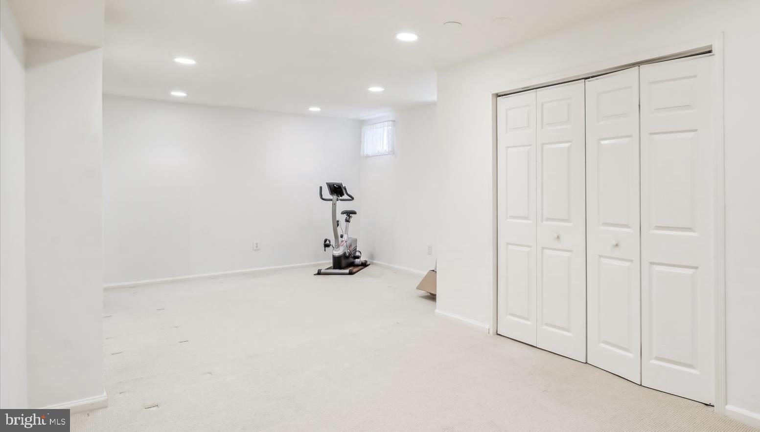 1584 Regatta Lane Reston, VA 20194 - Photo 35 of 44 Lower Level rec/exercise room
