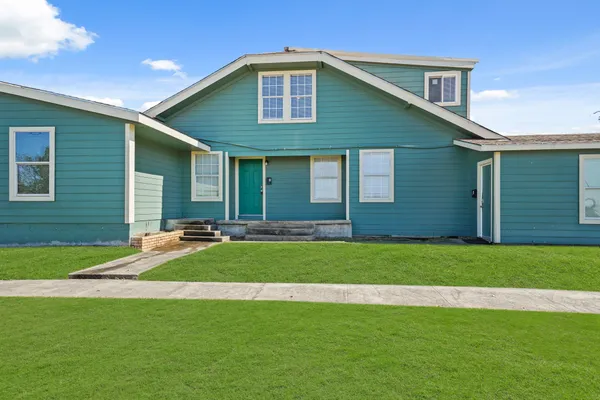 $1,195 | 3419 Illinois Street, Unit A, Baytown, TX 77520