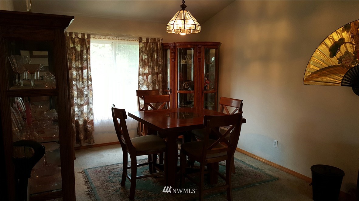12717 Koeppen Road Southeast Rainier, WA 98576 - Photo 5 of 25 Gallery Image 5