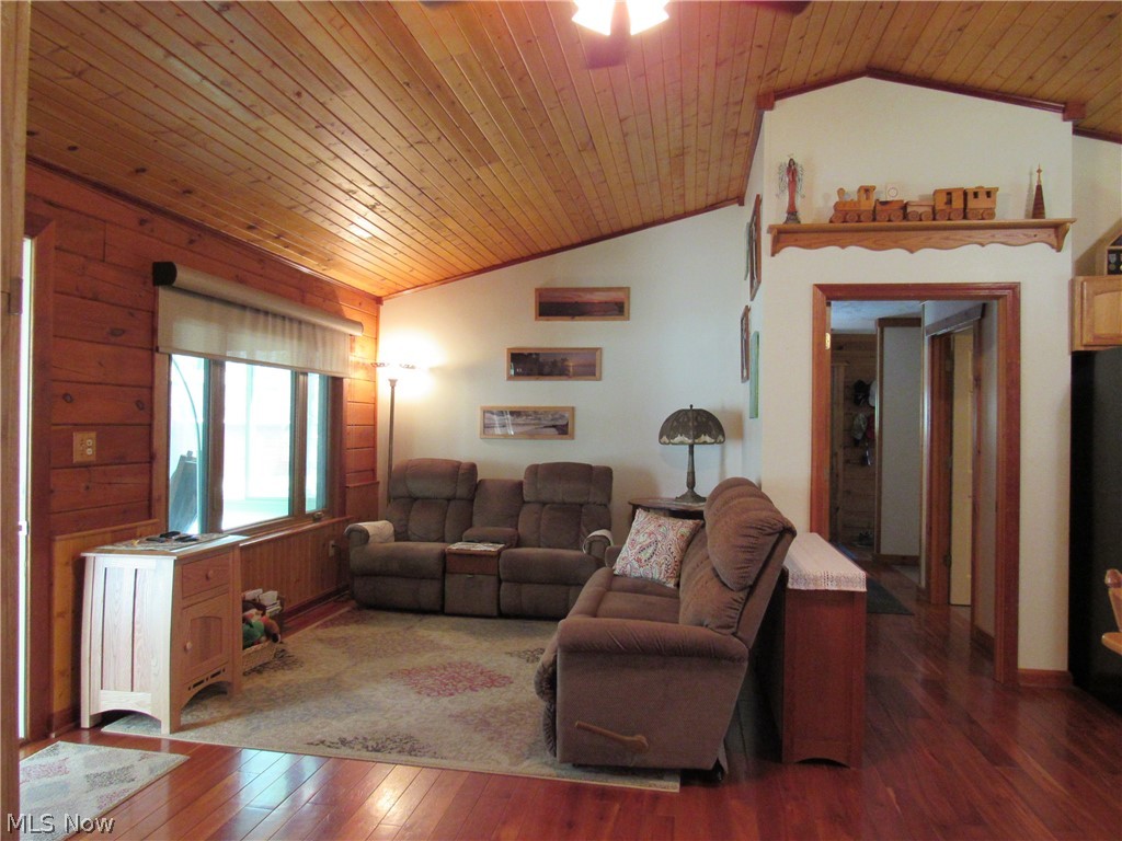 5168 Laskey Road Rome, OH 44085 - Photo 11 of 35