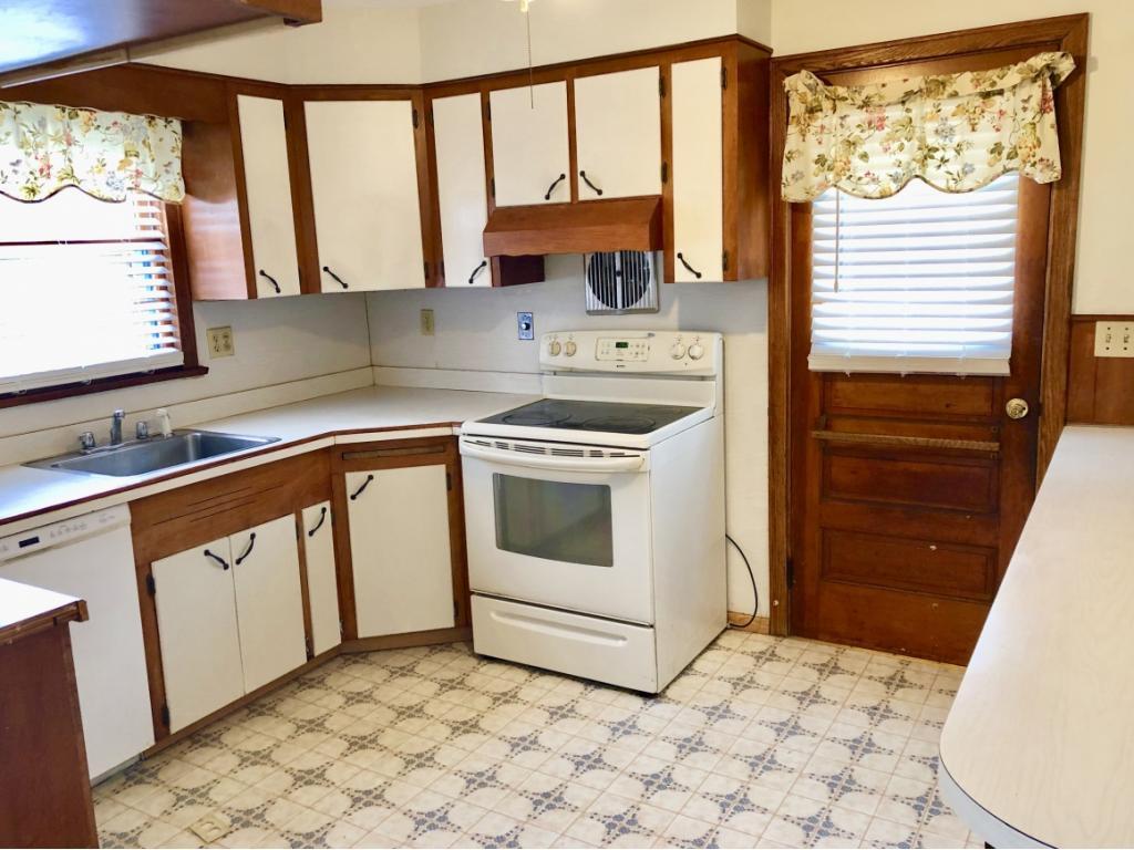 3015 Country Club Road Endwell, NY 13760 - Photo 6 of 28 Gallery Image 6