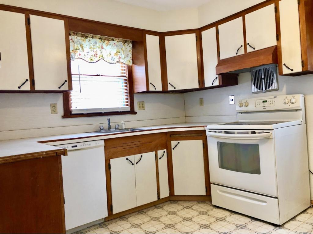 3015 Country Club Road Endwell, NY 13760 - Photo 7 of 28 Gallery Image 7