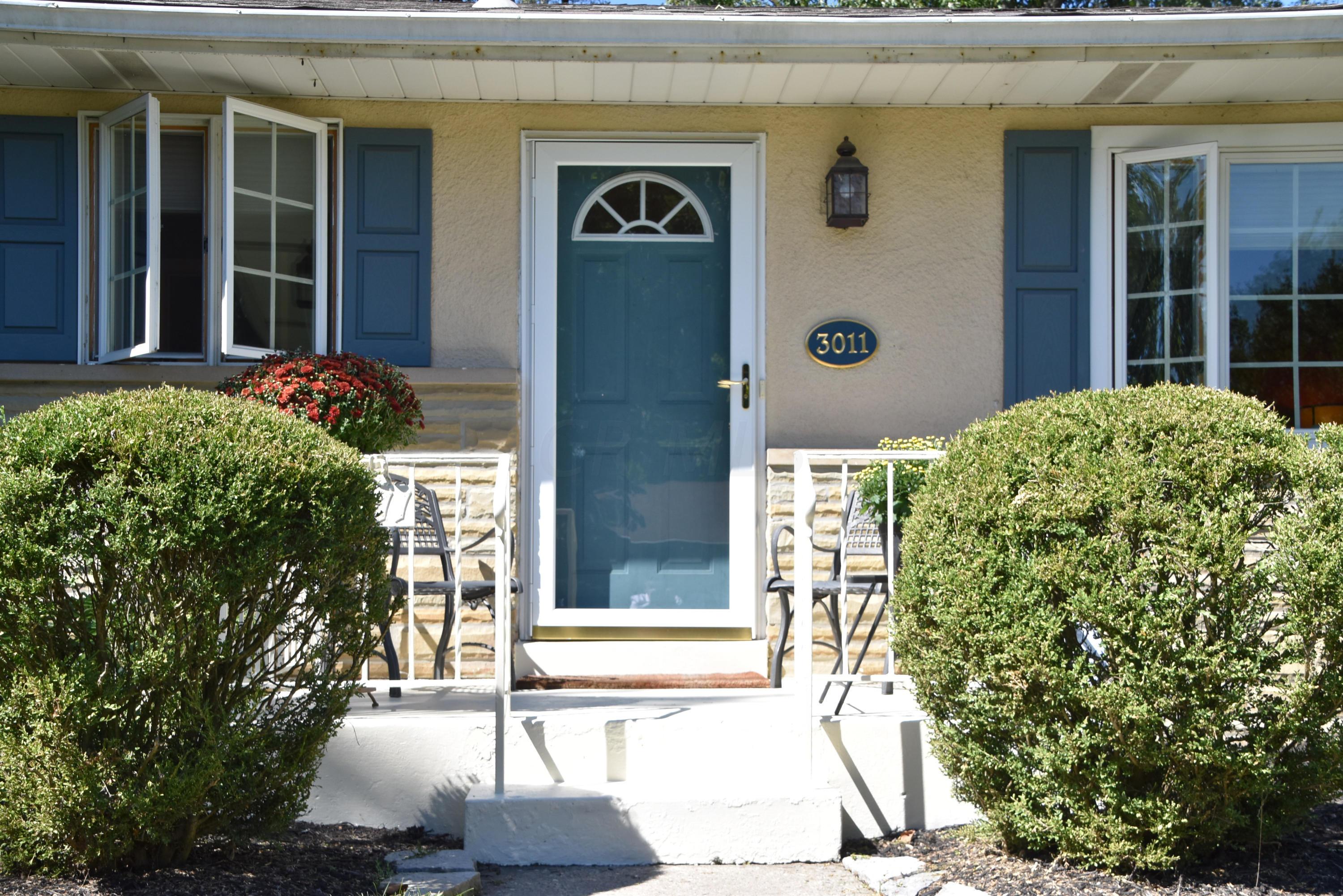 3011 Oldham Road Columbus, OH 43221 - Photo 3 of 30