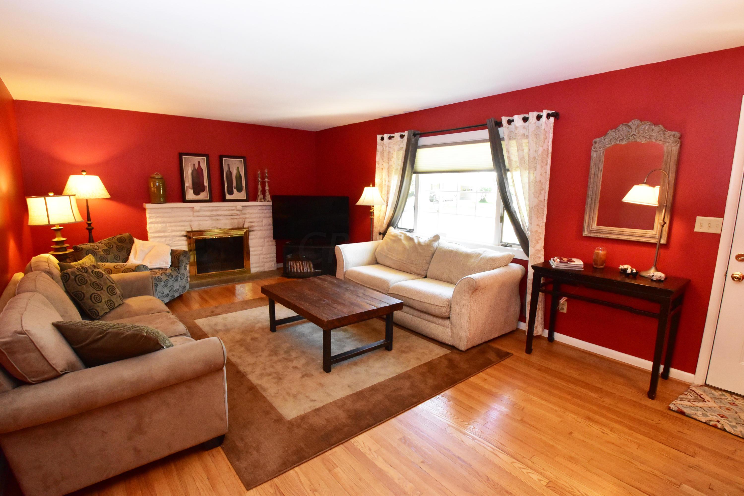 3011 Oldham Road Columbus, OH 43221 - Photo 8 of 30