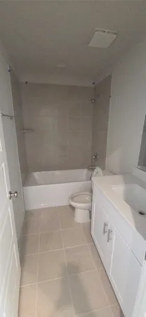 $2,000 | 271 Charles Rdg Drive, Montgomery, TX 77316