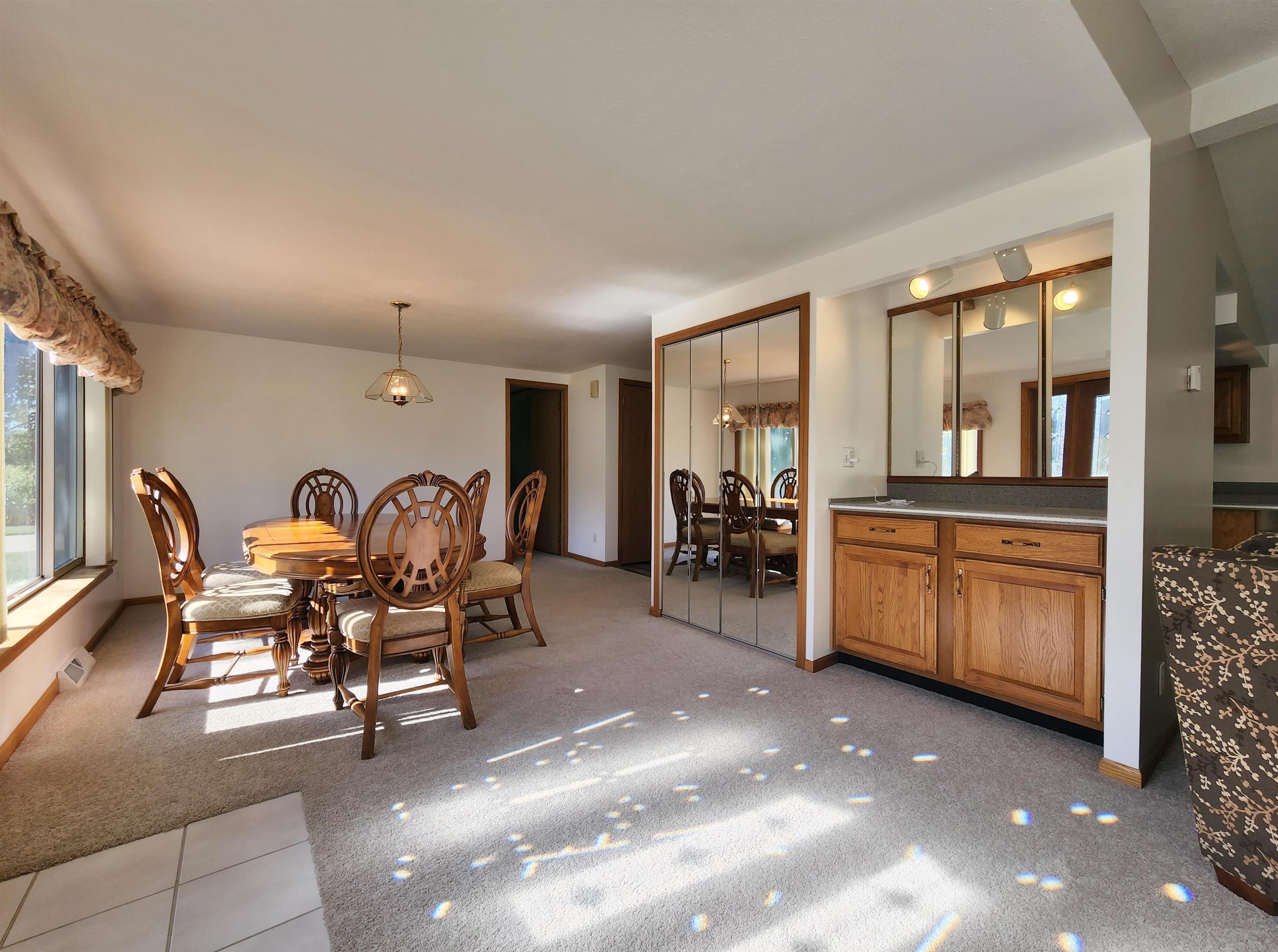 8105 North Grafton Road Alma, MI 48801 - Photo 8 of 43 1903493-7.JPG