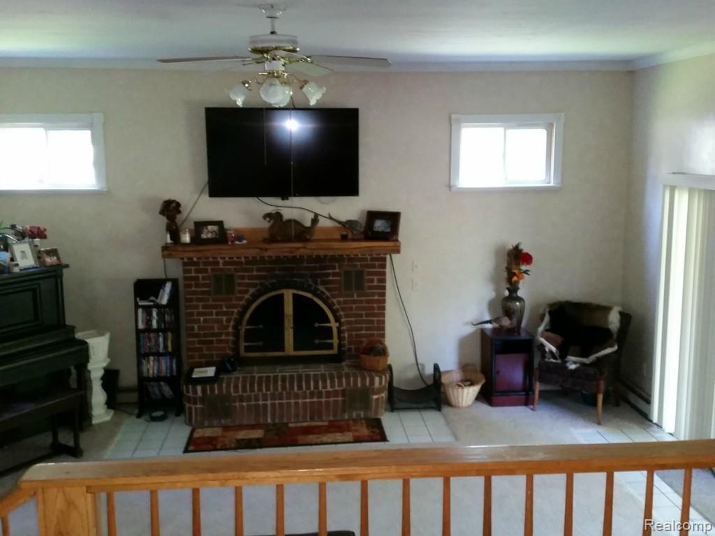 3648 Davison Road Lapeer, MI 48446 - Photo 3 of 23
