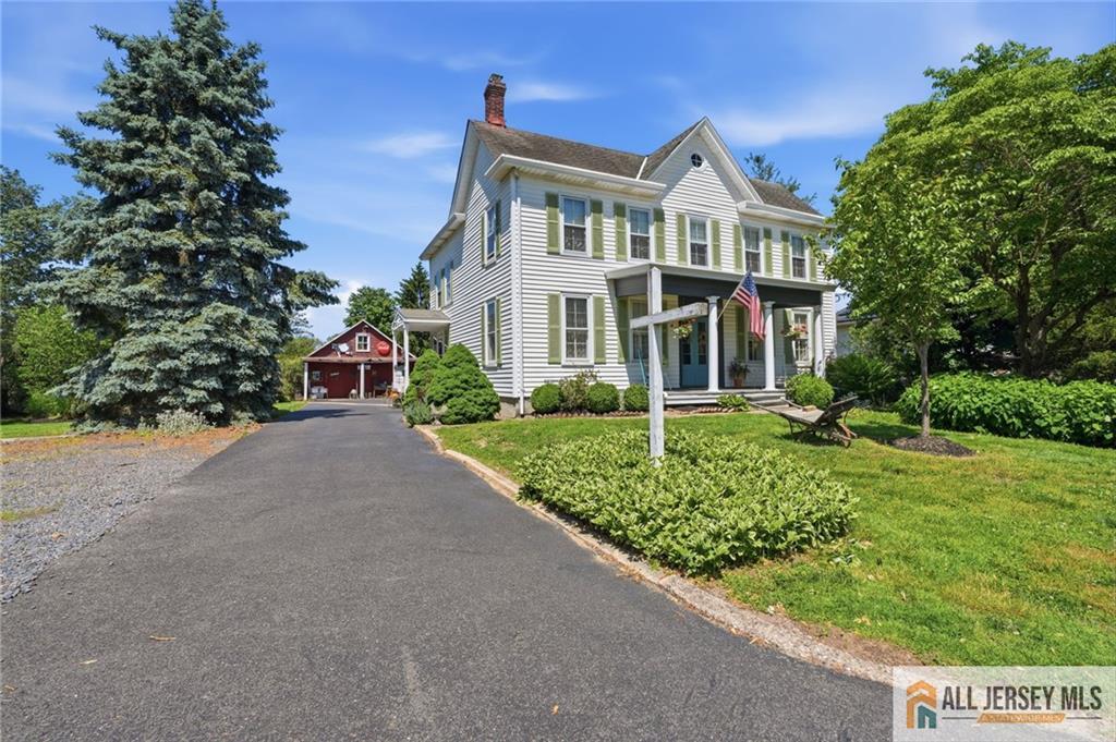 706 Old York Road Hightstown, NJ 08520 - Photo 4 of 58