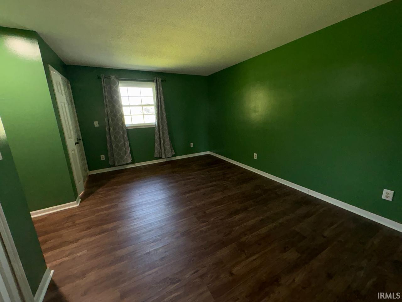6504 South 560 E Road Selma, IN 47383 - Photo 11 of 31