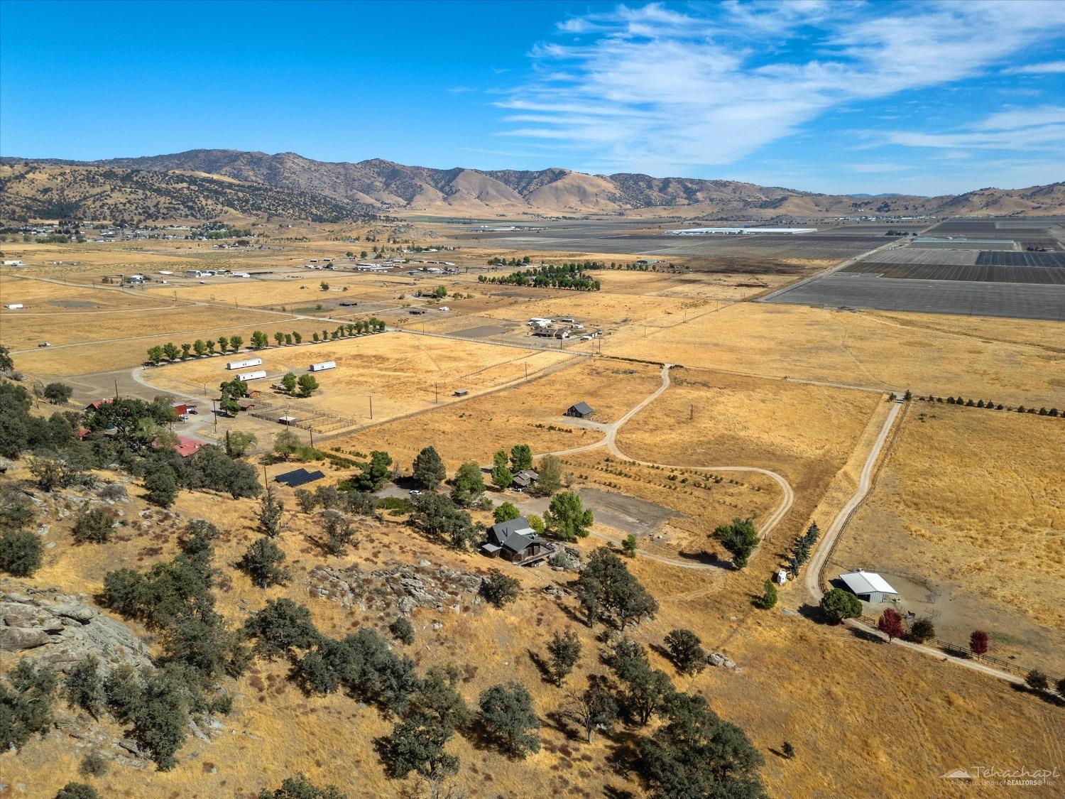 19921 Sasia Road Tehachapi, CA 93561 - Photo 12 of 58 Gallery Image 12